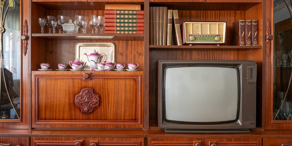 8 “Tacky” Design Trends Experts Want You to Avoid
