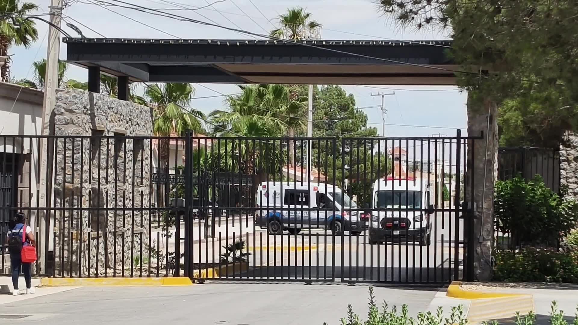 Man electrocuted trimming tree in Ciudad Juarez neighborhood