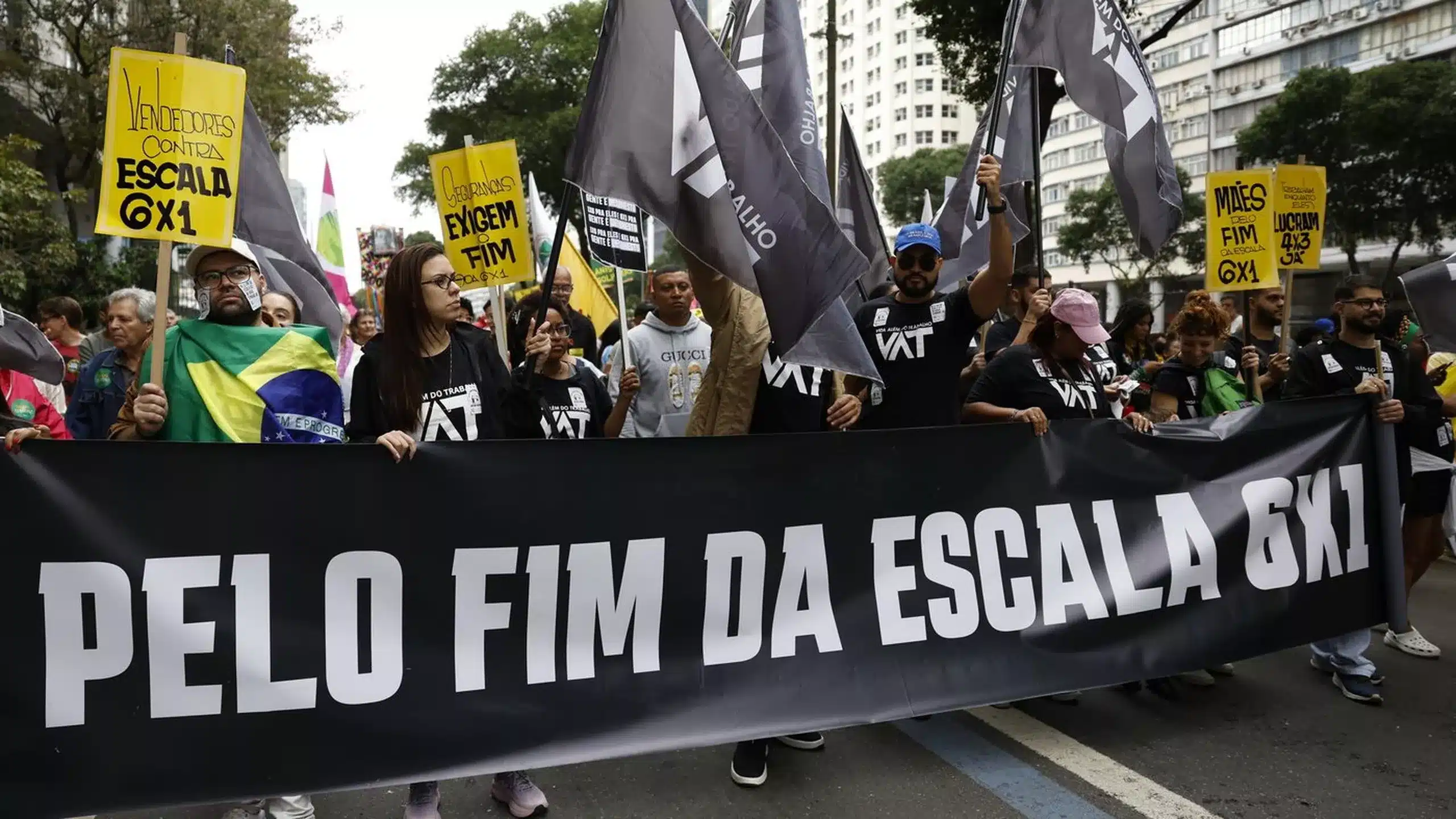 Fim da escala 6×1: Câmara já tem data para votar redução da jornada em ...