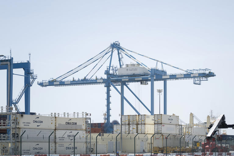 New UAE shipping regulation takes full effect with security in focus