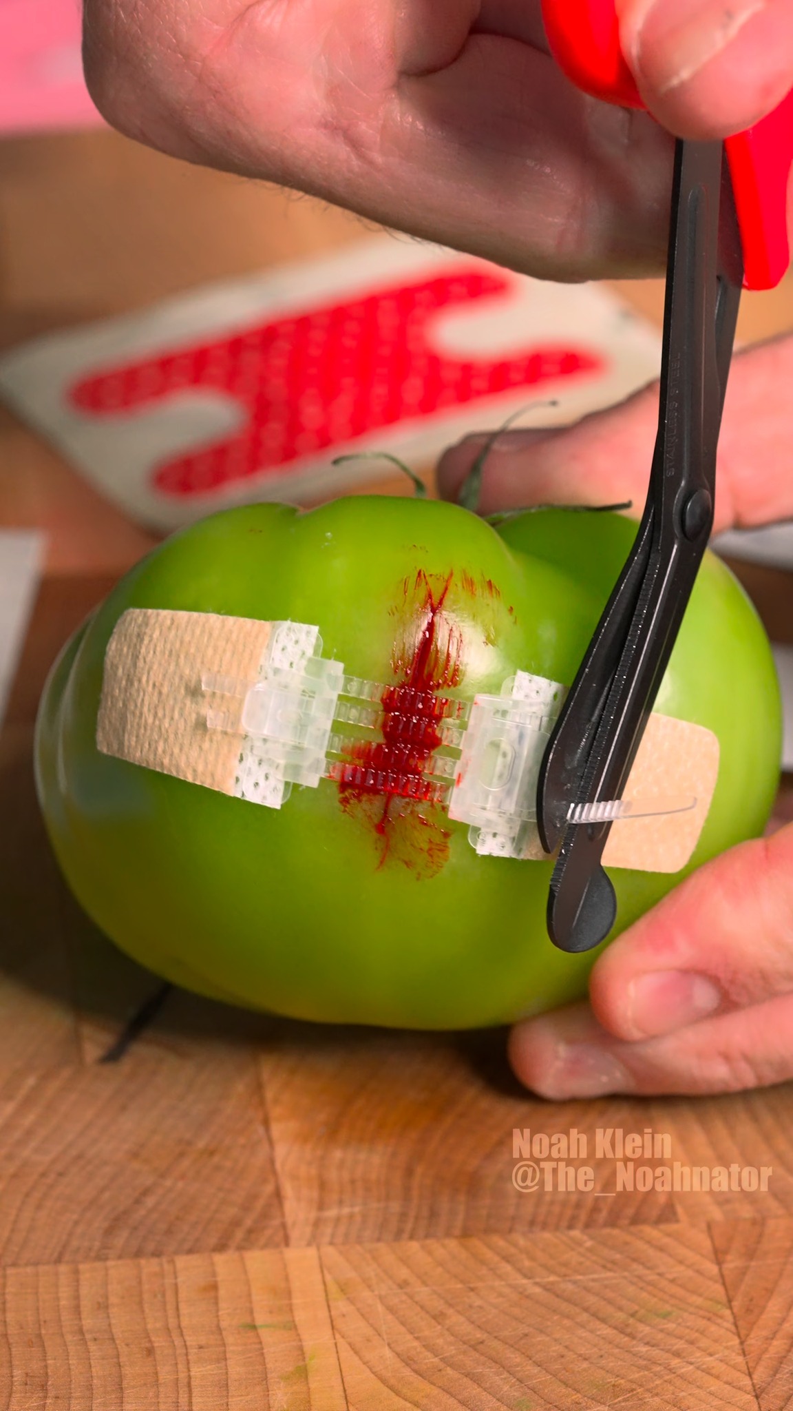 Simple green tomato food hack