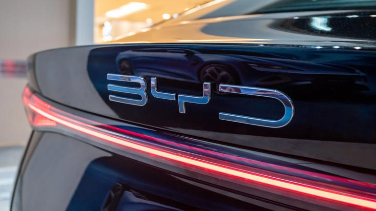 BYD April NEV sales fall 26% year-on-year