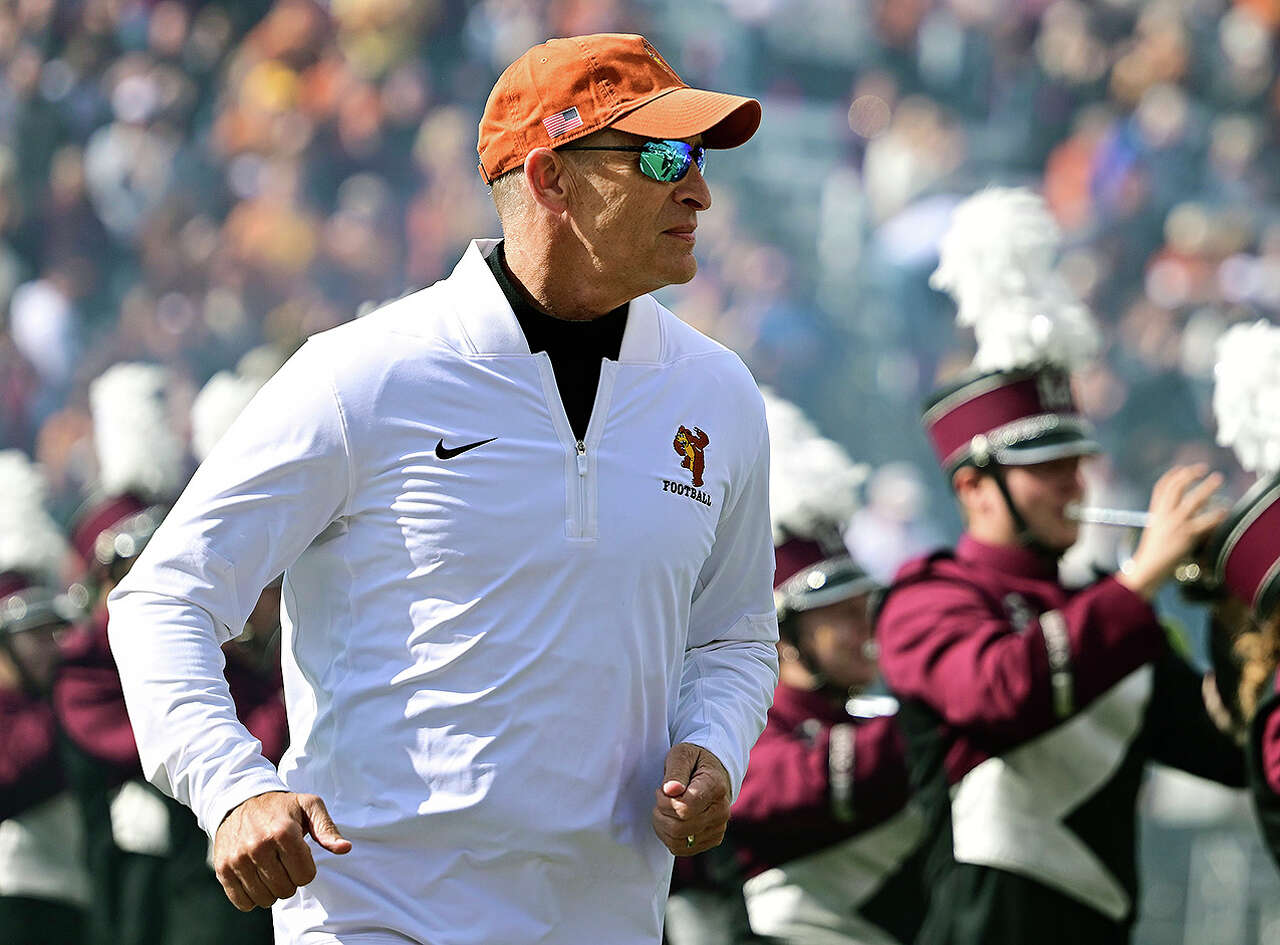 Loren Tate | Illini football new look still under wraps