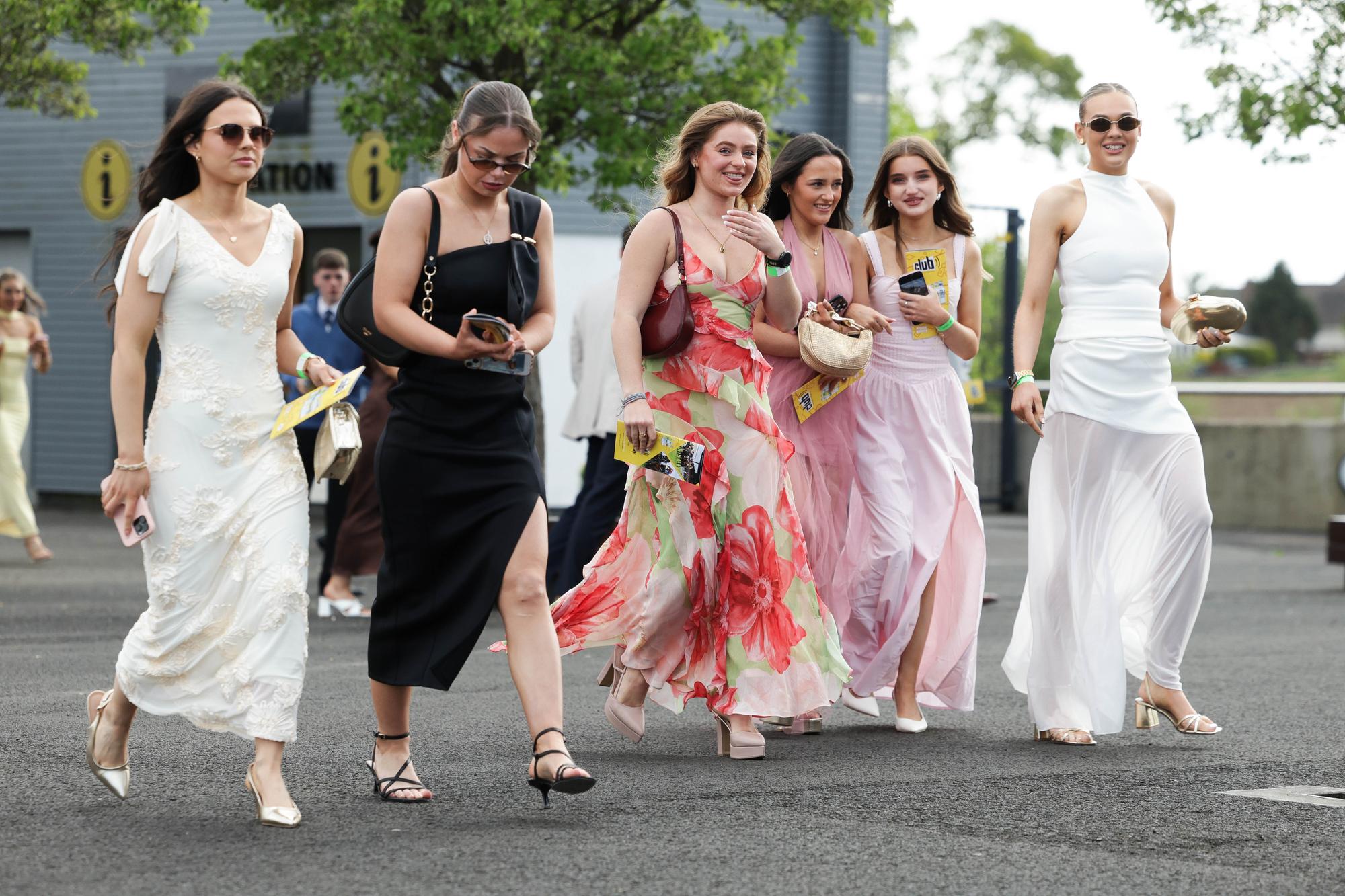 27 of the best pictures from the Club Mixers May Day student races at ...