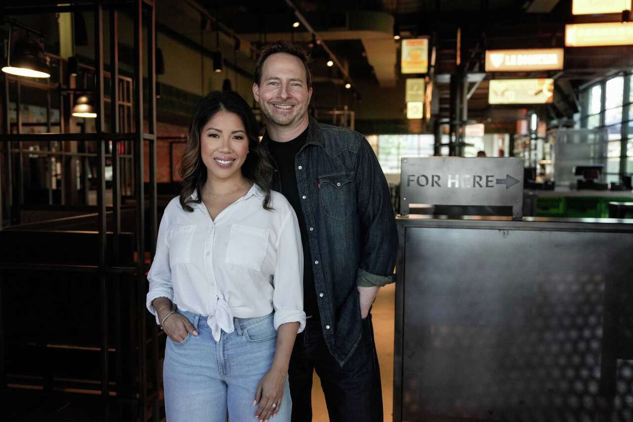 Owners Matthew and Thy Mitchell of Traveler's Cart and Traveler's Table. (Raquel Natalicchio/Staff photographer)
