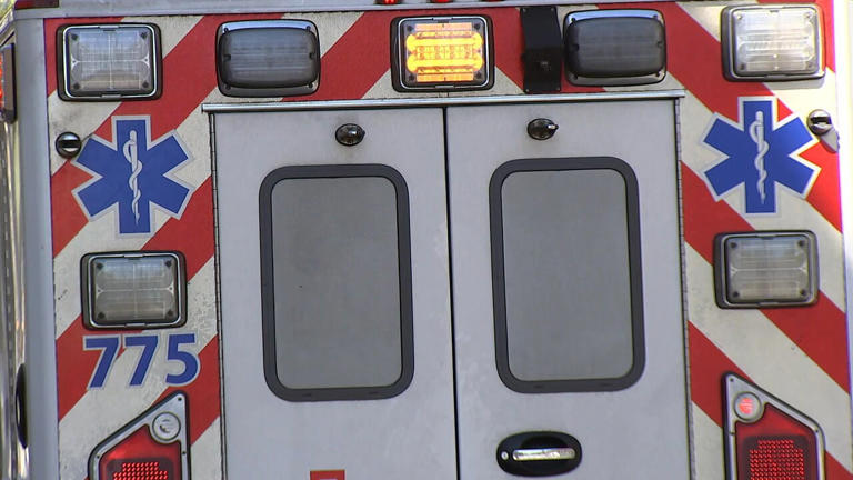 Two killed in crash involving transit bus on I-75 in Cobb County