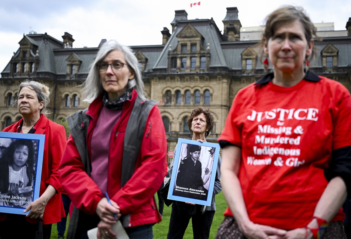 Vigil held on Parliament Hill for missing and murdered Indigenous women