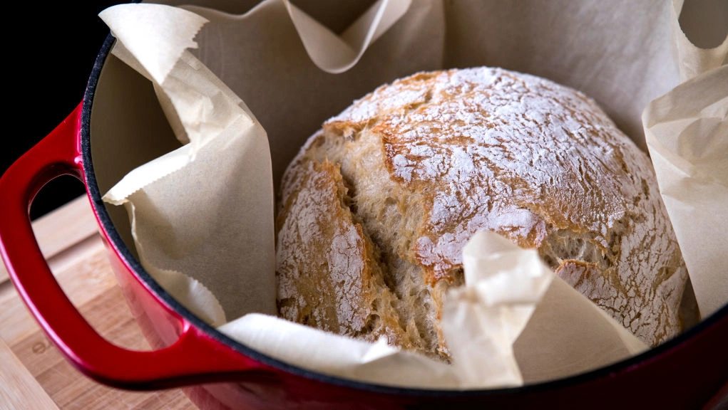Dutch oven tips for cozy cooking days