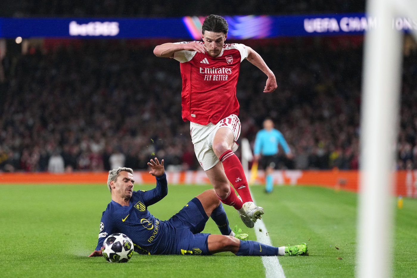 Arsenal reaches its first Champions League final in 20 years as Saka's ...