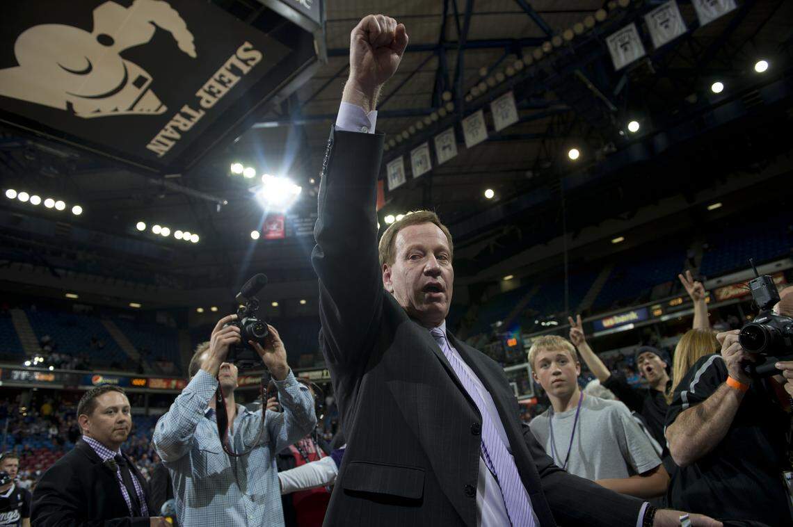 Sacramento sports radio station abruptly cancels 'The Grant Napear Show'