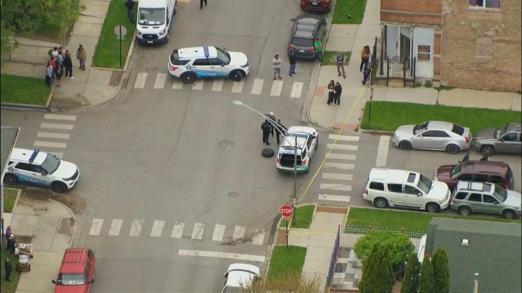 3 shot in Back of the Yards, Chicago fire officials say