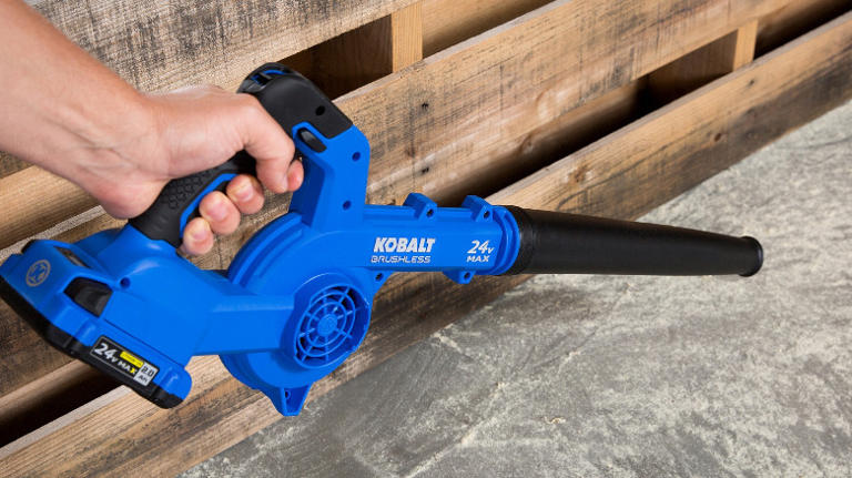 The difference between leaf blower CFM and MPH (and which is more ...