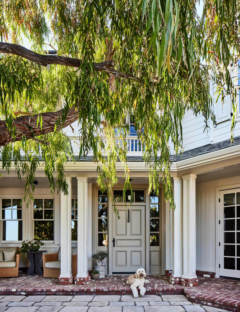 A Laguna Beach colonial where dolphins are in sight from the bedroom window