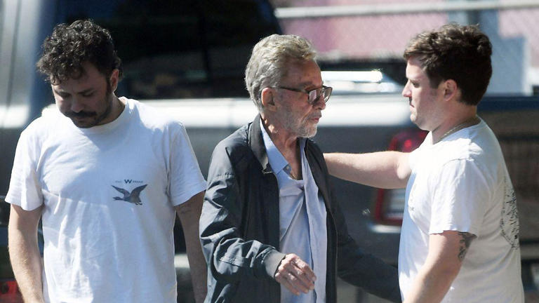 Frankie Valli police scare: Singer's home swarmed by cops as drug ...