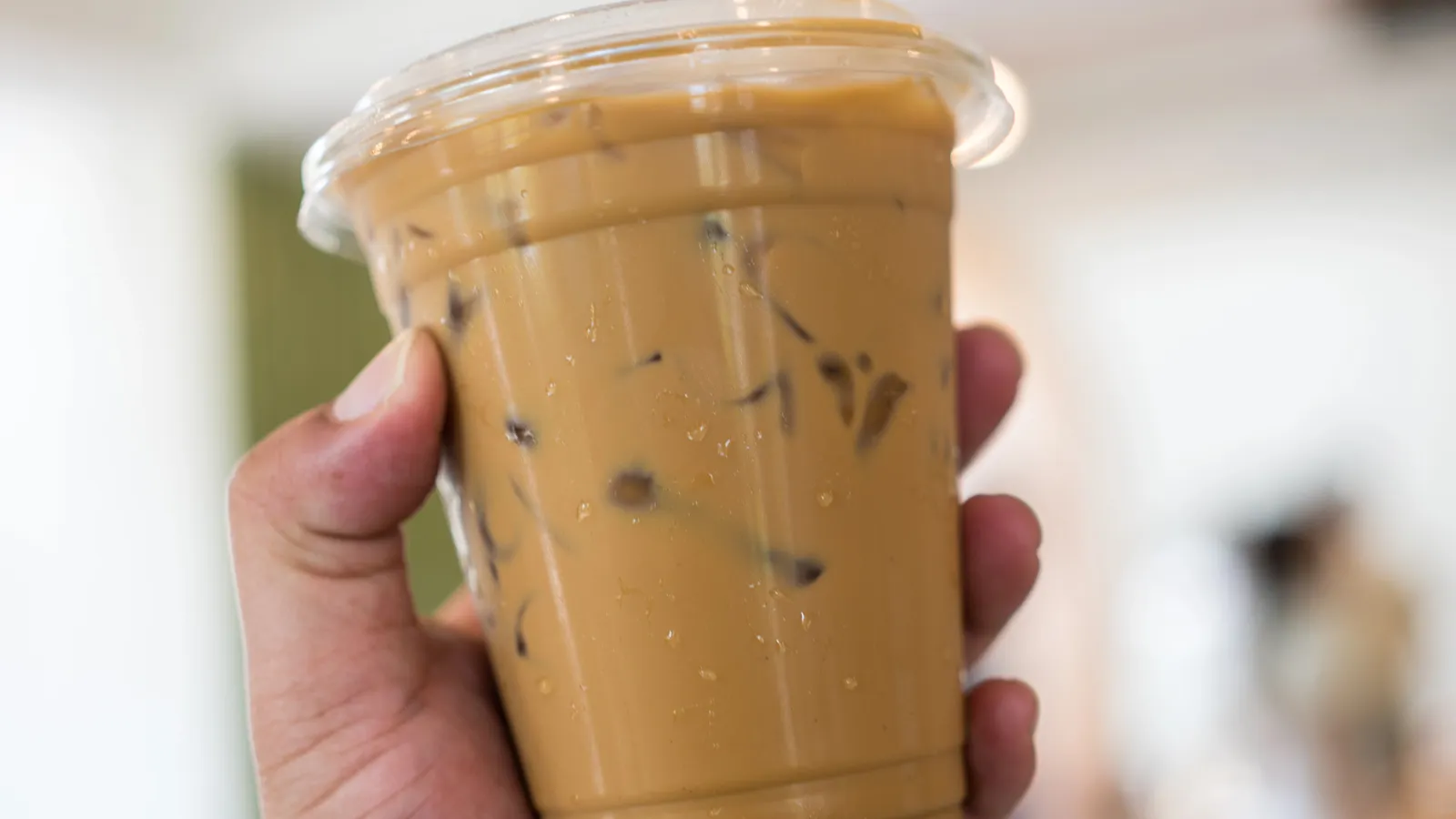 Starbucks' new line of sweet cream is letting cold brew fans play with ...