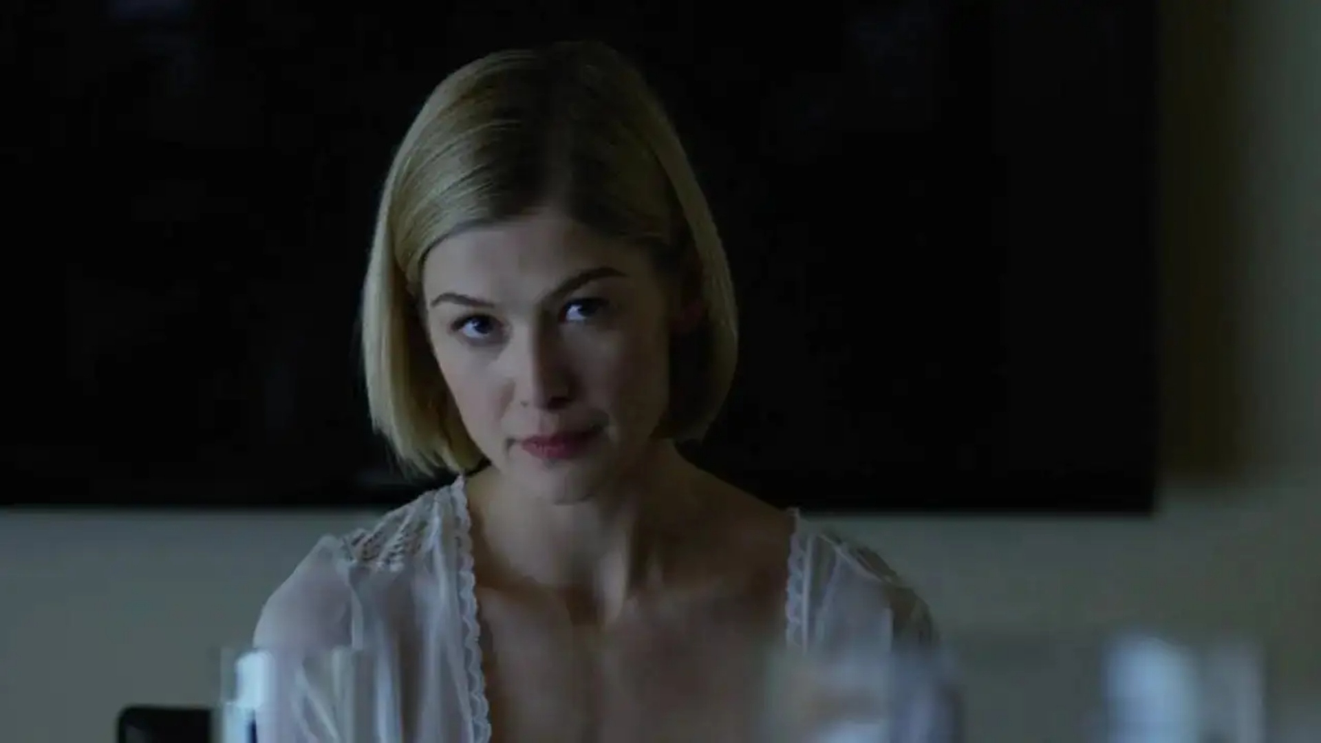 10 movie characters who mistook love for control and obsession