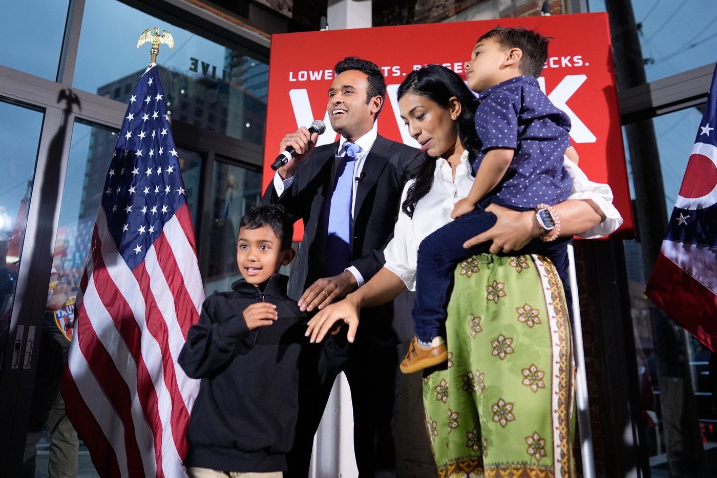 Photos: Ohio and Indiana high-stakes primaries, and a power-shifting ...