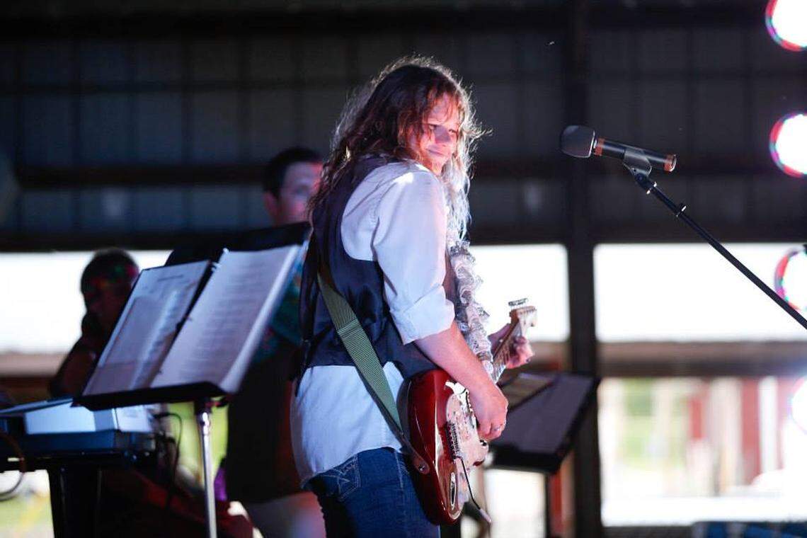 Whether she was singing rock 'n' roll or gospel, Piper Leigh wowed her ...