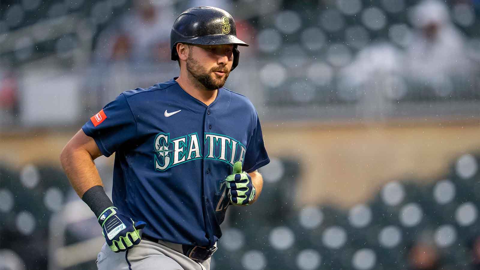 Mariners getting huge Cal Raleigh boost for Braves clash
