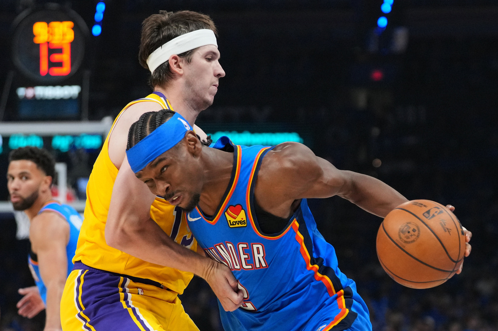 Holmgren anota 24 puntos y Thunder vence a Lakers 108-90 en 1er juego ...
