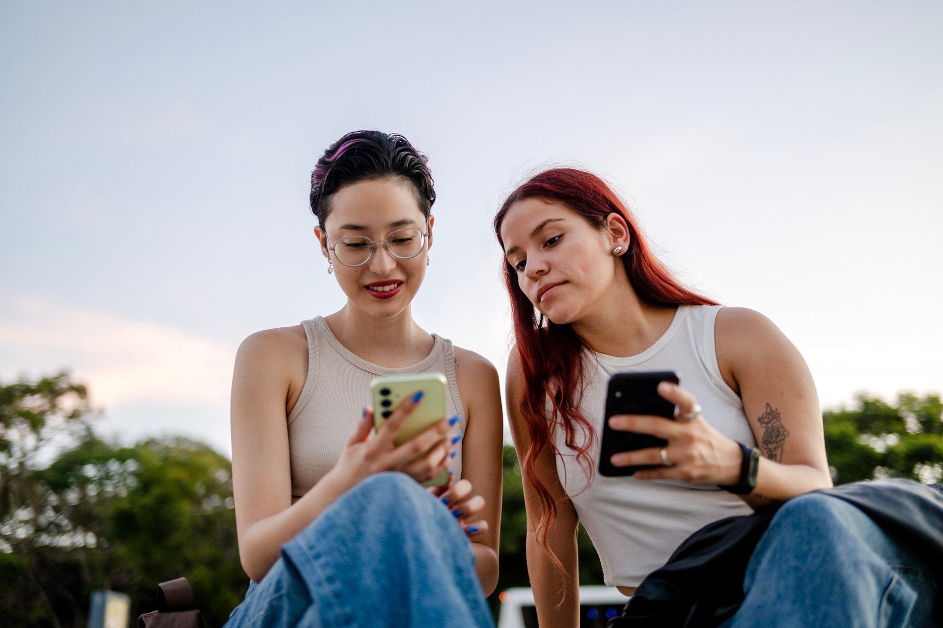 Paartherapeut erklärt, warum Freunde die besten Dating-Berater sind