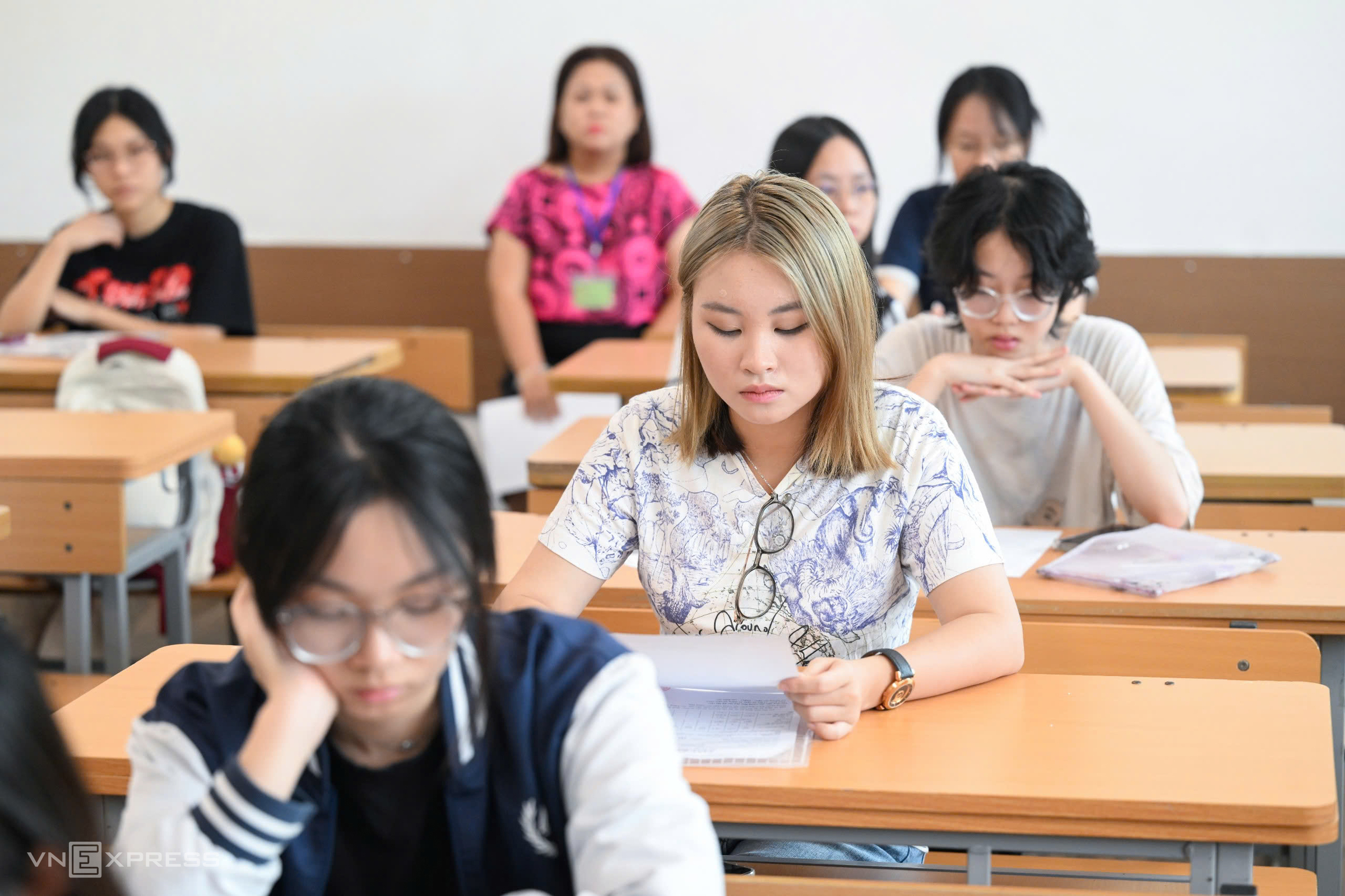 Thí sinh thi tốt nghiệp THPT 2025 tại Hà Nội. Ảnh: Giang Huy
