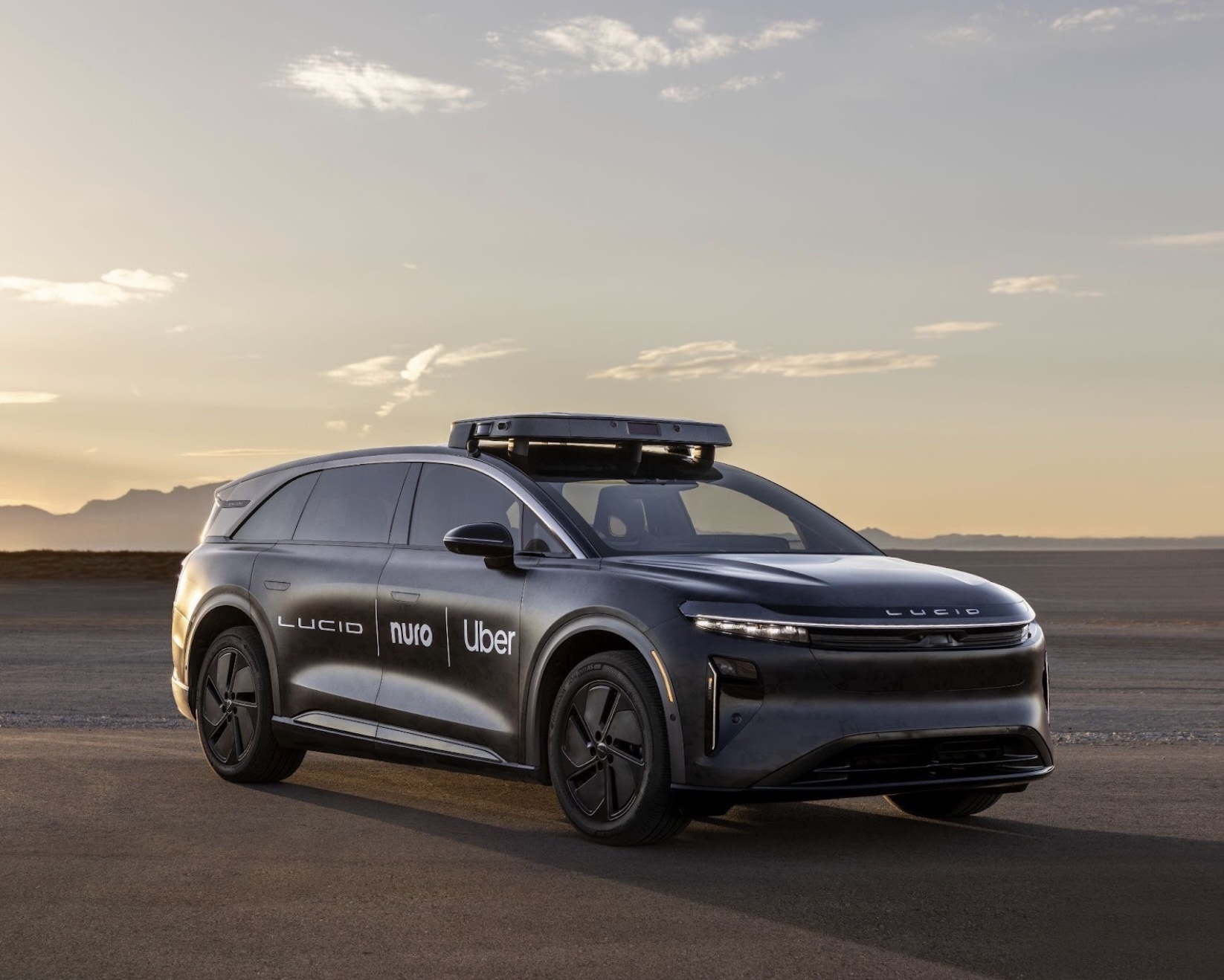 Nuro receives driverless testing permit ahead of Uber robotaxi service ...