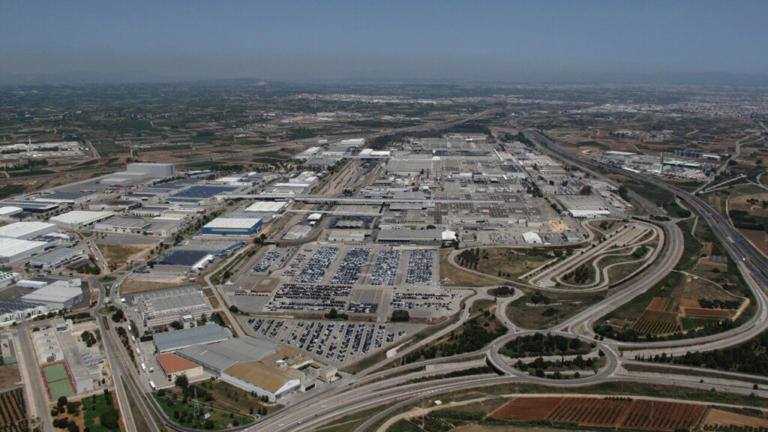 Ford reportedly selling a European assembly line to China’s Geely
