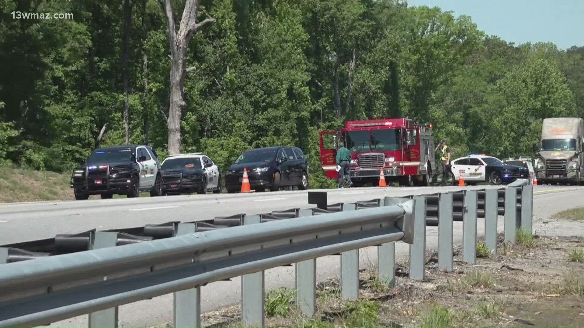 Police chase leads to wrong-way, head-on crash that left 2 dead and ...