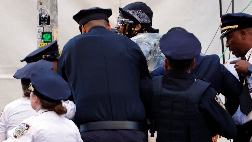 New Jersey man accused of trying to break into Met Gala facing multiple ...