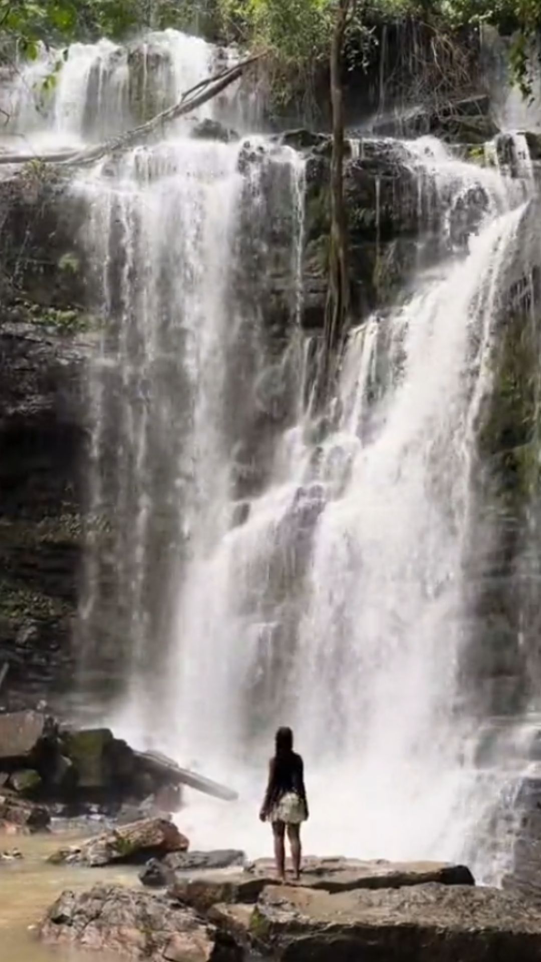 Explore Oboadaka waterfalls: A seasonal marvel in Ghana