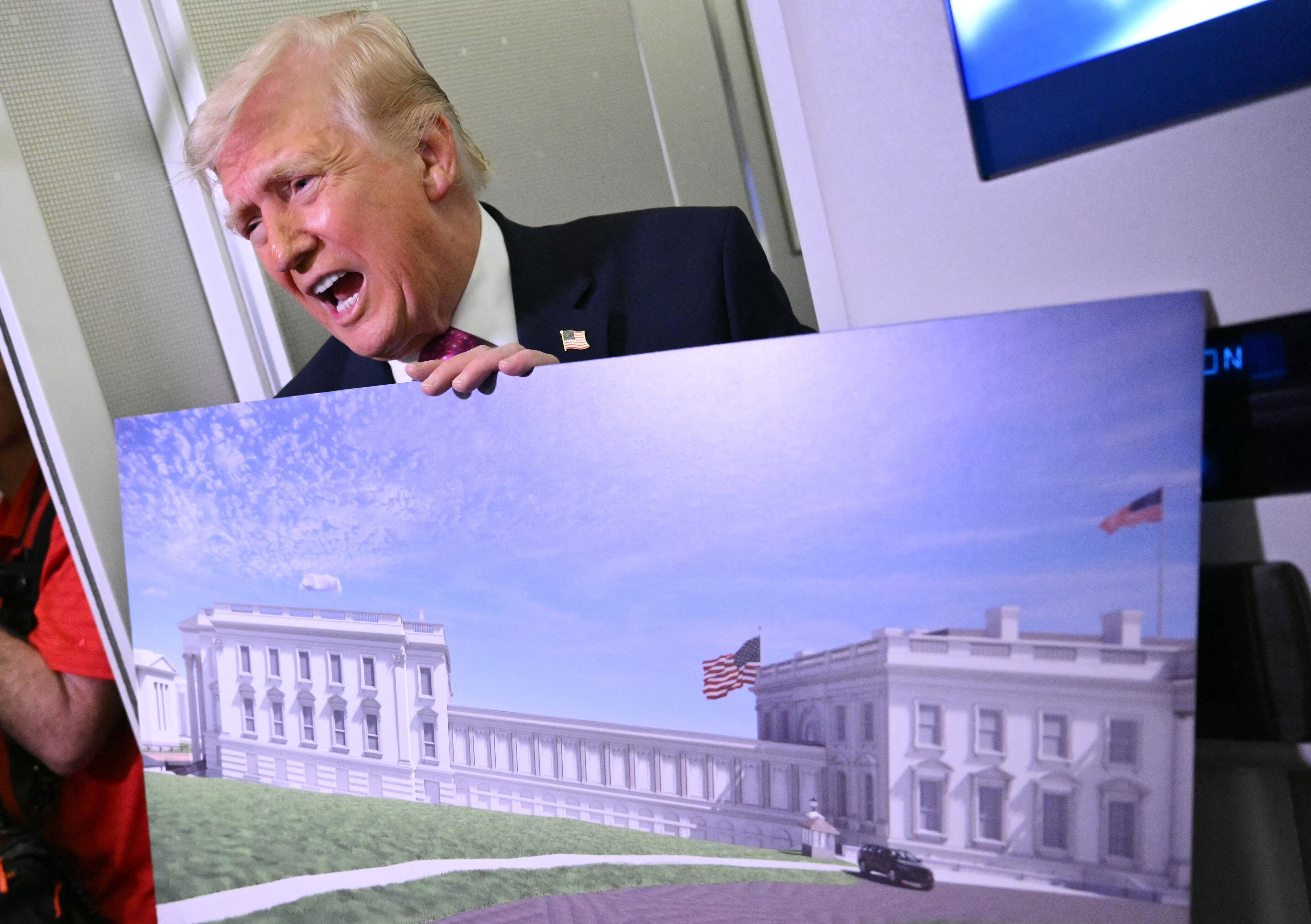 CNN ends Trump ballroom supercut with brutal 2-word punchline