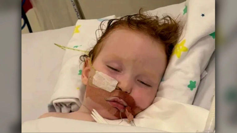 Gold Coast toddler's condition improves after inhaling cake decorating dust