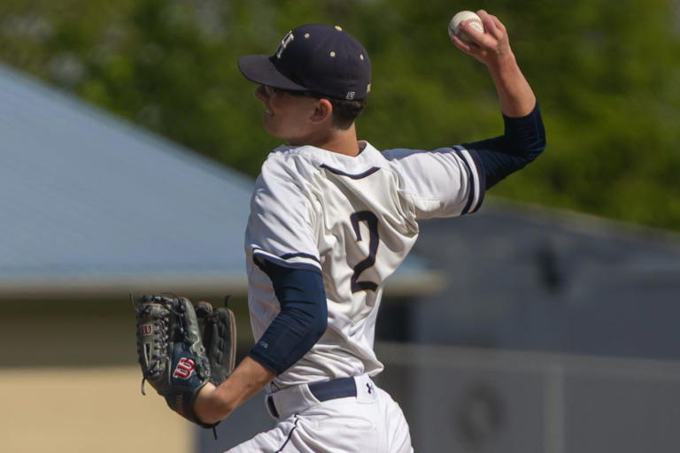 Beaver Valley teams begin quest for gold in PIAA high school playoffs