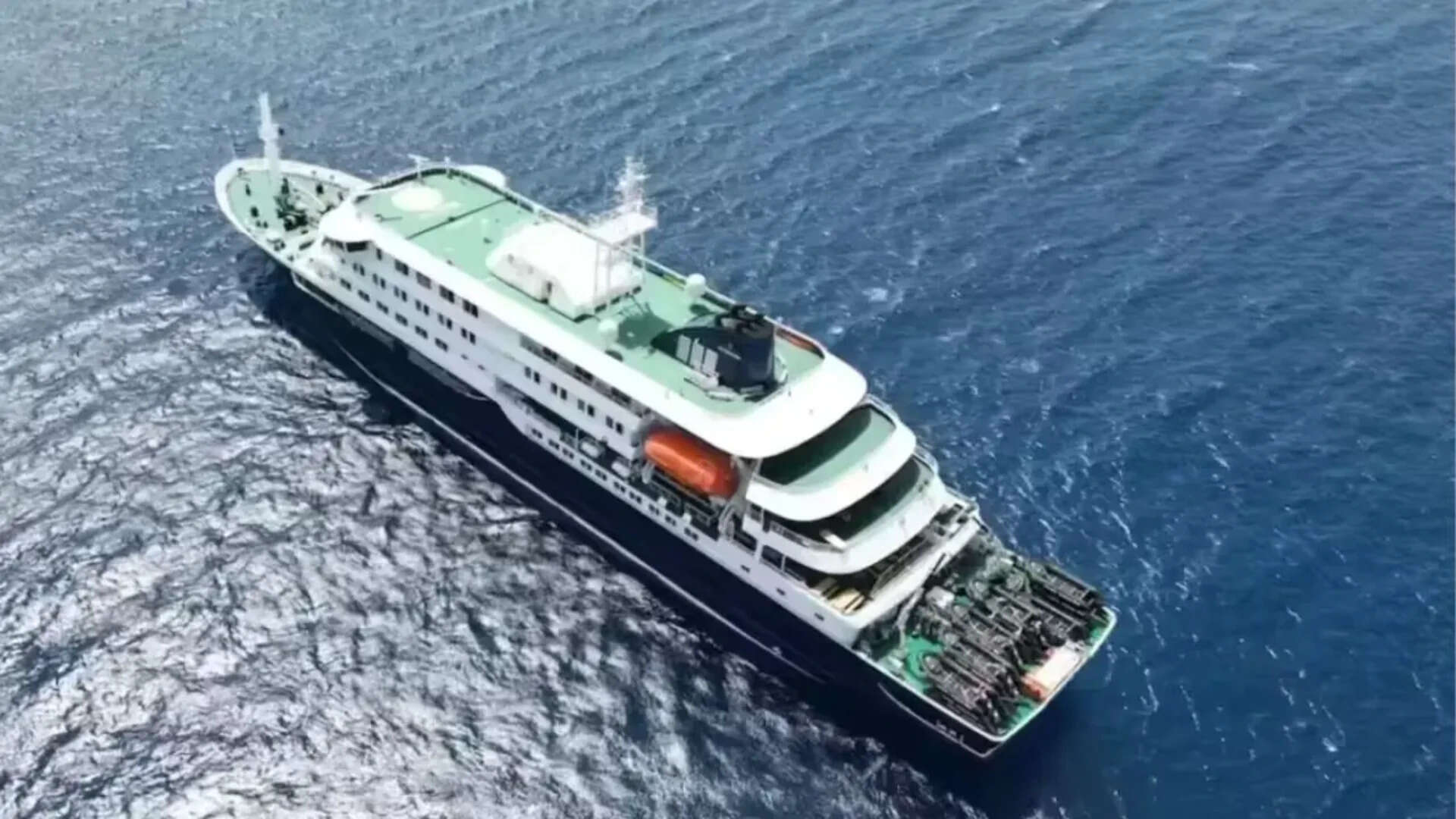 Hantavirus-hit cruise ship to sail to Canary Islands, passengers to ...