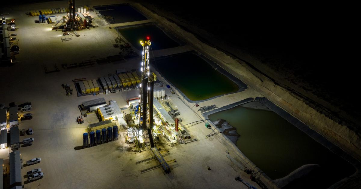 Oil prices plunge amid report US, Iran conflict will end soon
