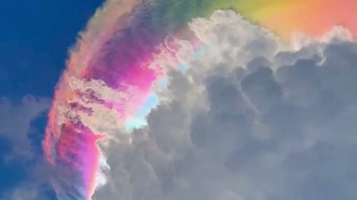 Watch: Bright rainbow clouds light up skies in Indonesia. Know the ...