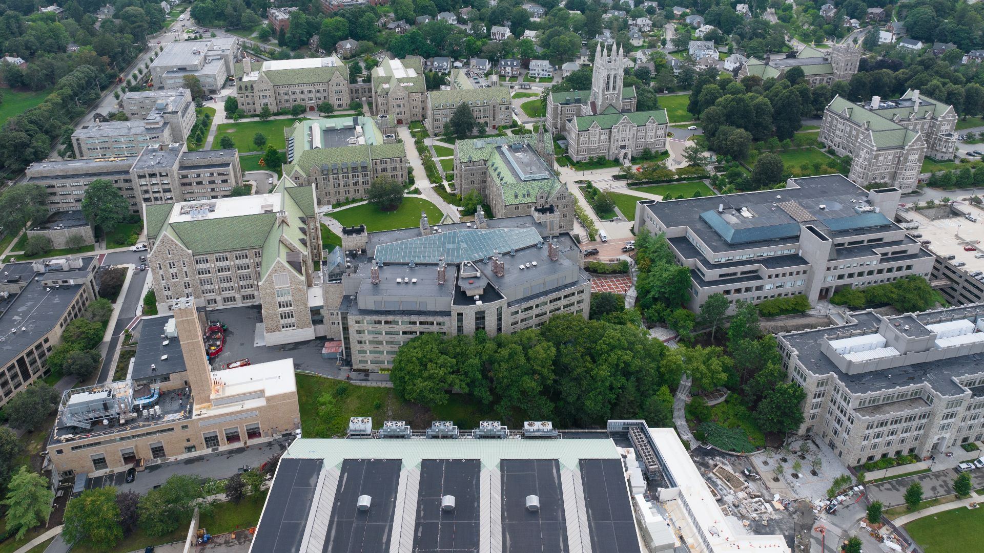 Ranking the top 50 universities in America in 2026 from worst to best ...