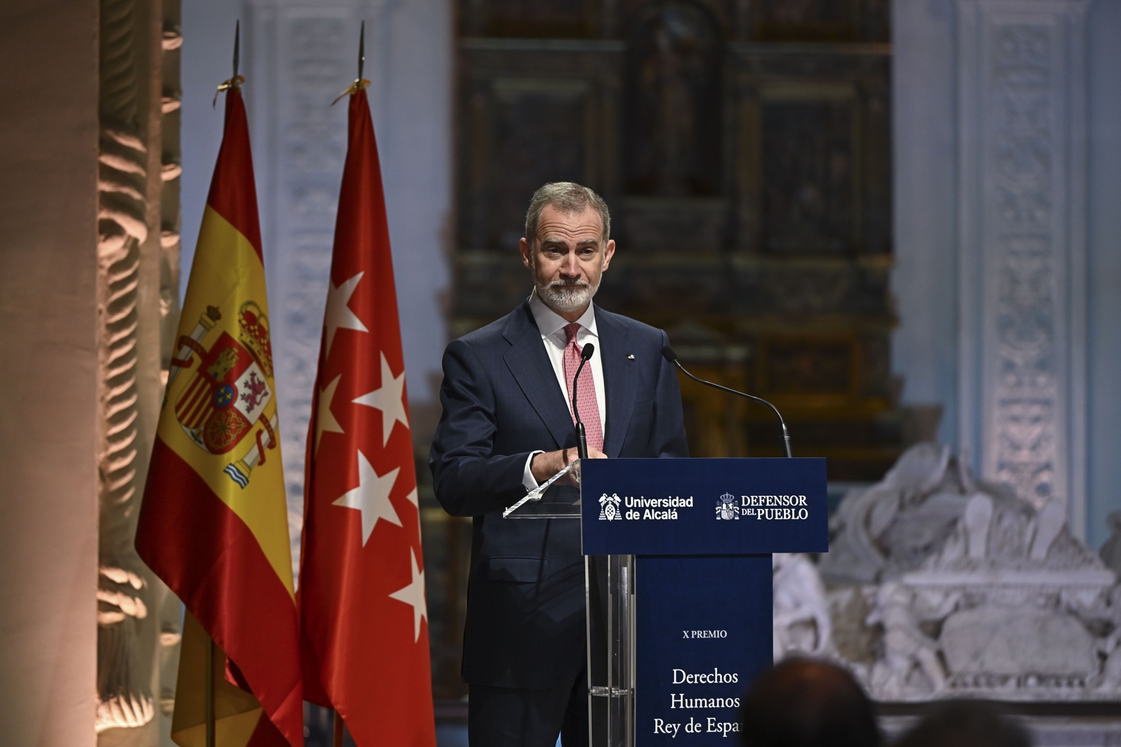 El rey llama a proteger a toda costa la dignidad de las personas frente ...