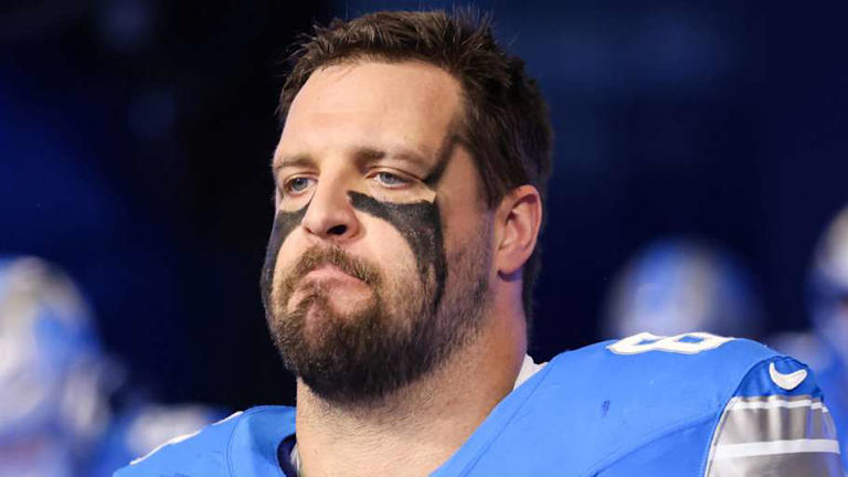 Taylor Decker's projected landing spot lands as a bag over head slap in ...
