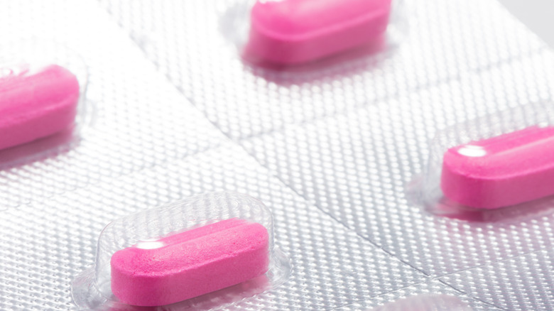 Benadryl explained: Usage, dosage, and side effects