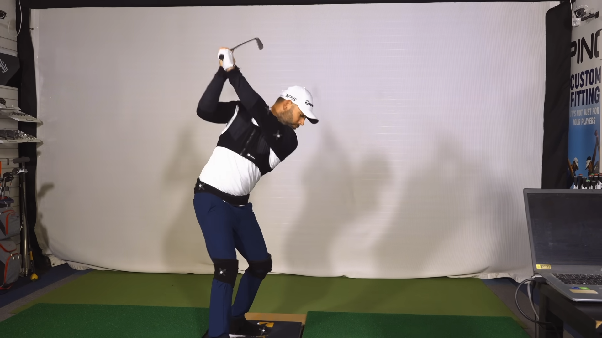 Stop Over-Flexing Your Arm - Better Players Stay Wider