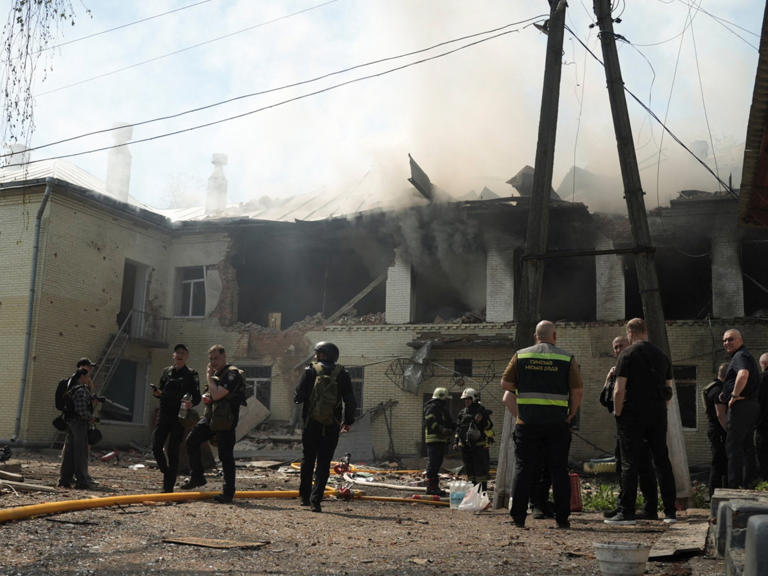 Russia launches deadly overnight strikes in Ukraine despite Zelenskyy's ...