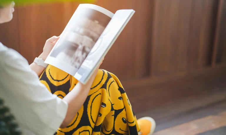 8 things I do now instead of scrolling when I’m stressed - and you ...