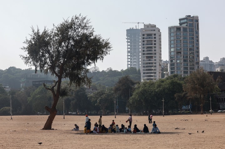 Autoridades indianas emitem um alerta amarelo de calor para Mumbai