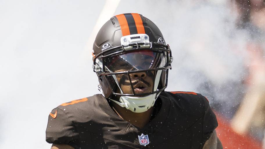 3 players Browns can't give up on even with their jobs at risk