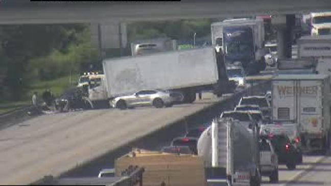 Major crash shuts down Florida's Turnpike northbound in Palm Beach County