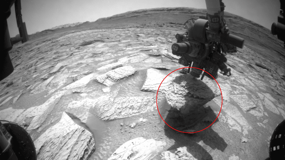 The Curiosity rover got stuck in Atacama rock on Mars. NASA fixed the ...