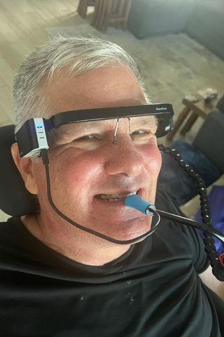 JetBlue pilot paralyzed on family beach vacation refuses to give up: 'I ...