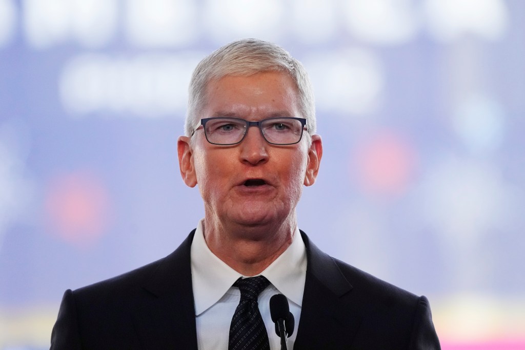 Apple dealt blow by Supreme Court in long-running antitrust feud ...